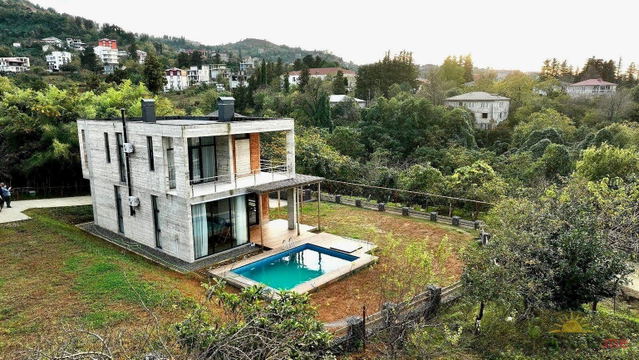 STONE & POOL residence